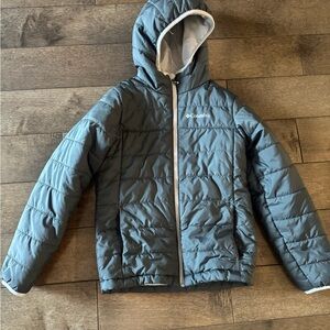 Columbia Kids' Waterproof Dark Gray Hooded Puffer Snow Jacket Medium (10-12)